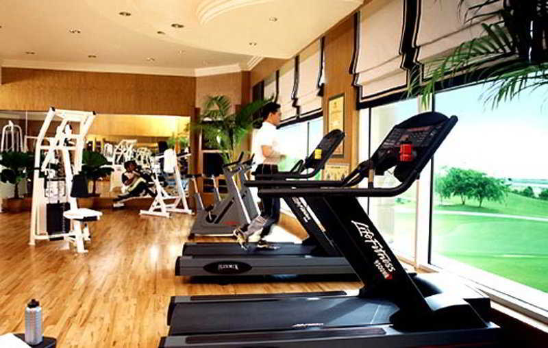 Empire Hotel And Country Club Brunei บันดาร์เสรีเบกาวัน ภายนอก รูปภาพ